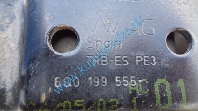ľavý držiak na prevodovku na vw volkswagen polo 1,2htp, 6Q0199555